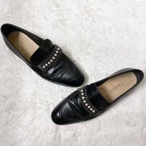 CHANEL Loafer With Pearl Chain
